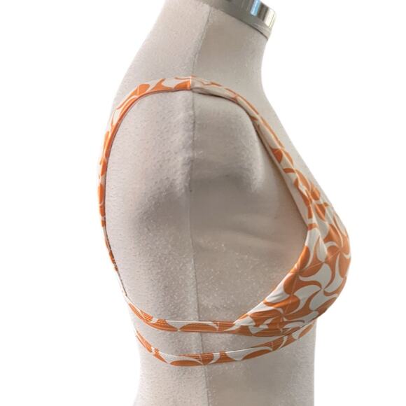 L*SPACE Avery Top Bikini Top Size CL NWT - Picture 5 of 9